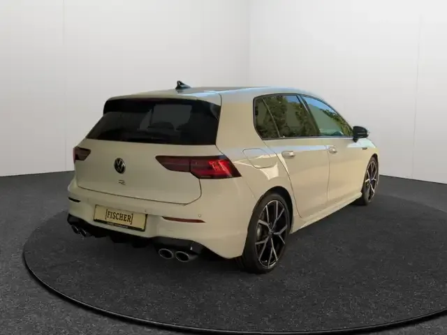 Volkswagen Golf R