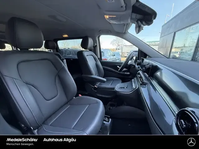 Mercedes-Benz EQV 300