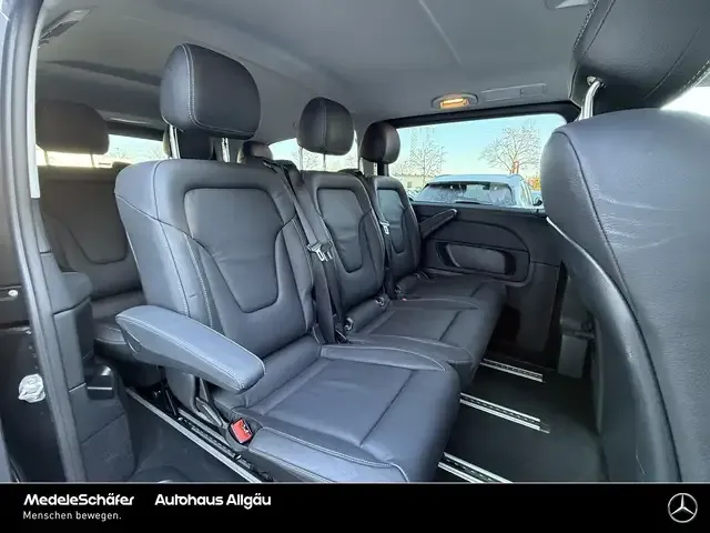 Mercedes-Benz EQV 300