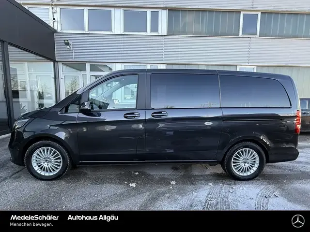 Mercedes-Benz EQV 300