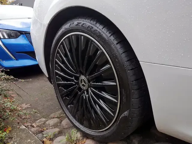 Mercedes-Benz CLE 450