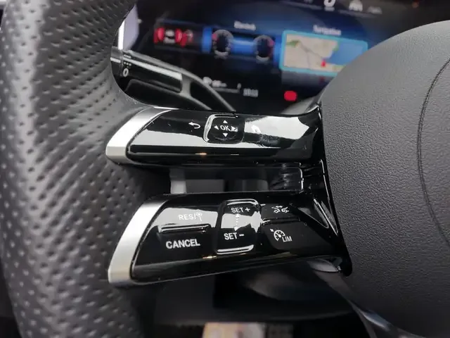 Mercedes-Benz CLE 450