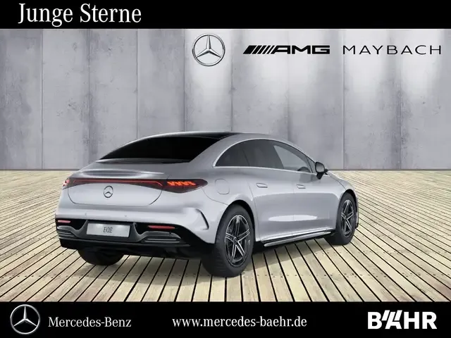 Mercedes-Benz EQE 300