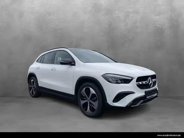Mercedes-Benz GLA 180