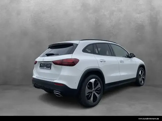 Mercedes-Benz GLA 180