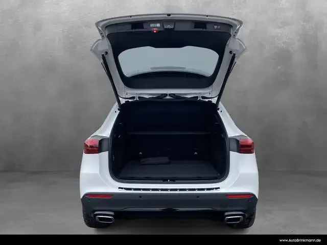 Mercedes-Benz GLA 180