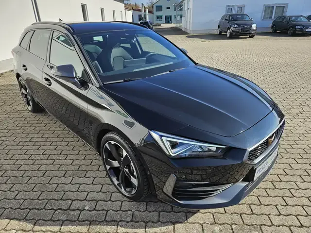 CUPRA Leon