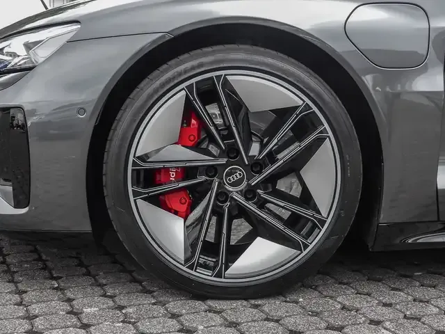 Audi RS e-tron GT