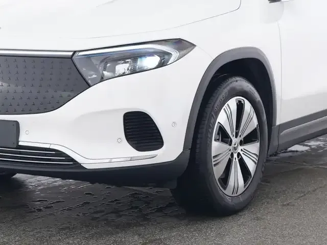 Mercedes-Benz EQA 300