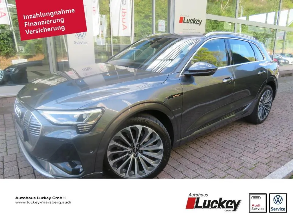 Audi e-tron