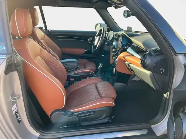 MINI Cooper S Cabrio