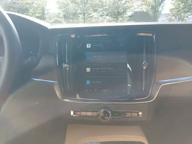 Volvo V90 Cross Country