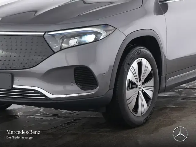 Mercedes-Benz EQA 300