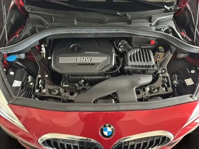 BMW 218
