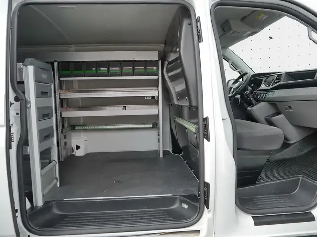 Volkswagen T6.1 Transporter
