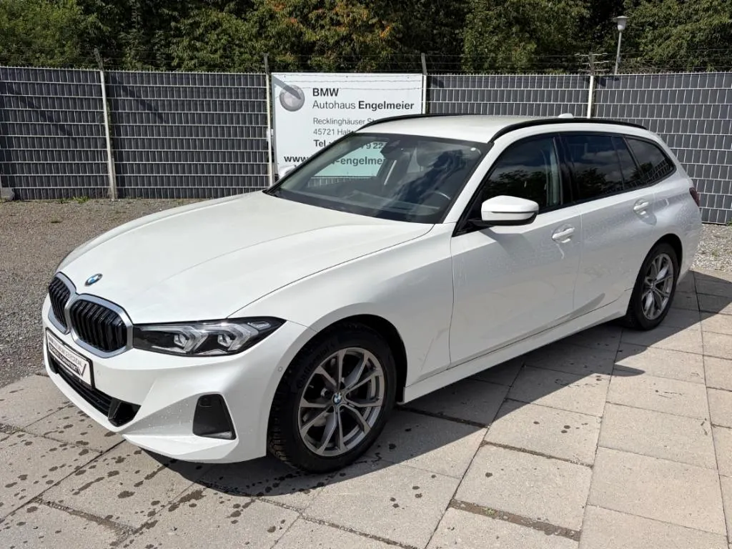 BMW 320