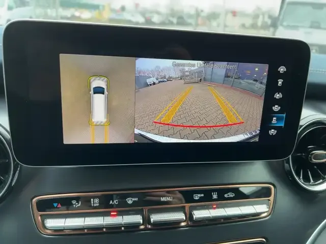 Mercedes-Benz EQV 300