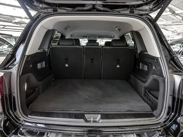Mercedes-Benz GLB 220