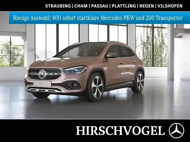 Mercedes-Benz GLA 220