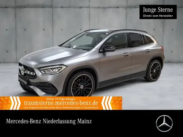 Mercedes-Benz GLA 200
