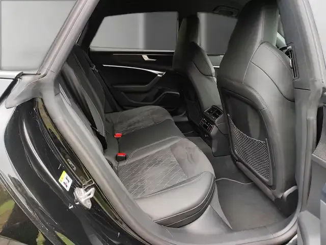 Audi S7