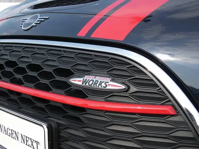 MINI John Cooper Works Clubman