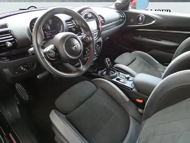 MINI John Cooper Works Clubman