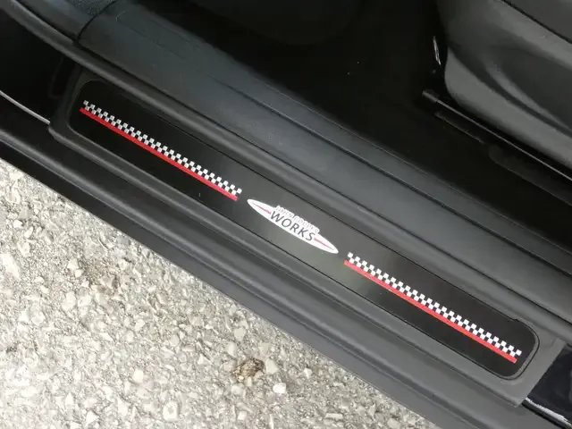 MINI John Cooper Works Clubman