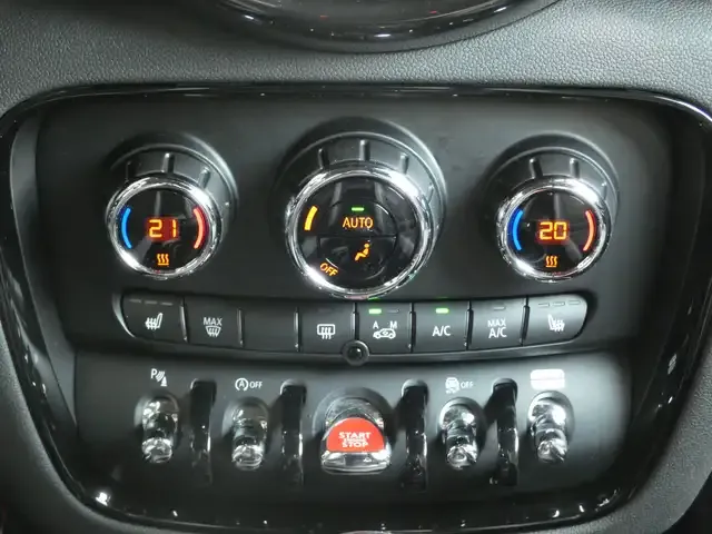 MINI John Cooper Works Clubman