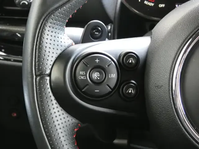 MINI John Cooper Works Clubman