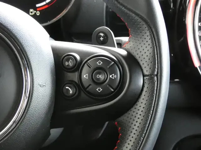 MINI John Cooper Works Clubman