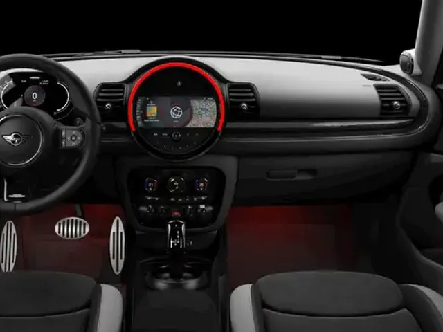MINI John Cooper Works Clubman