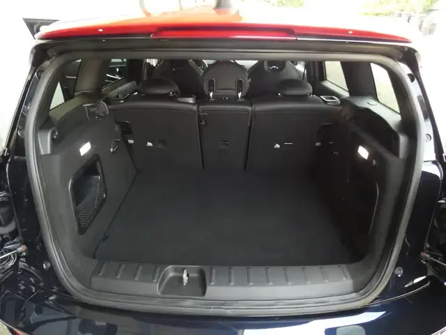 MINI John Cooper Works Clubman