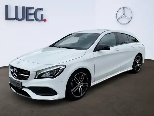 Mercedes-Benz CLA 220