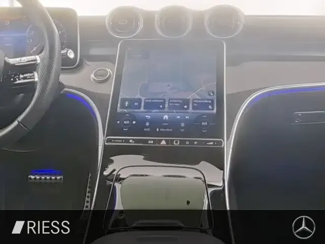 Mercedes-Benz CLE 200