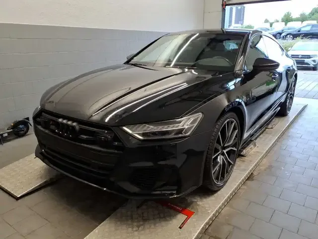 Audi S7