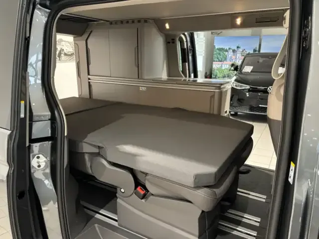 Volkswagen T7 California