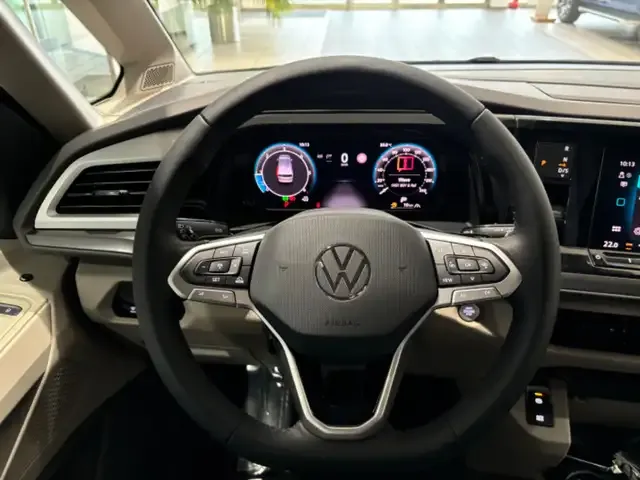 Volkswagen T7 California