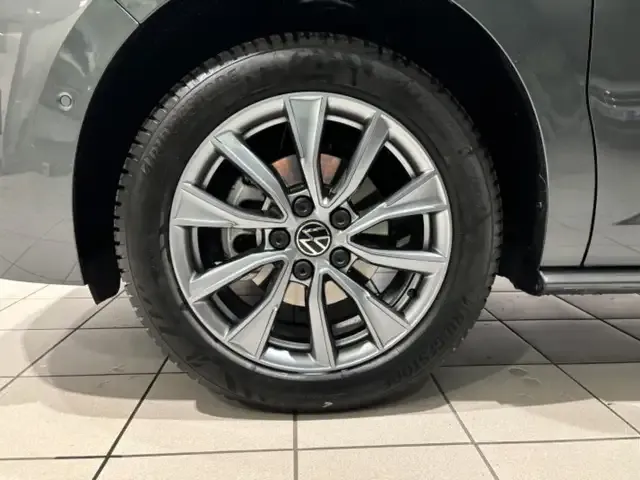 Volkswagen T7 California