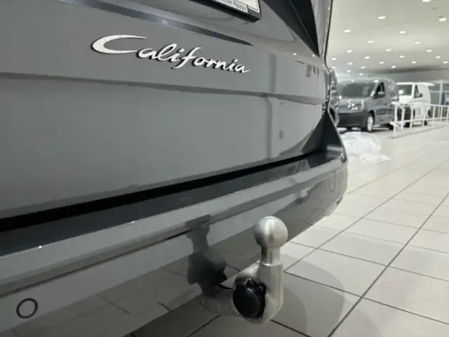 Volkswagen T7 California