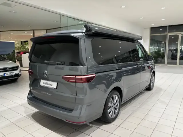 Volkswagen T7 California