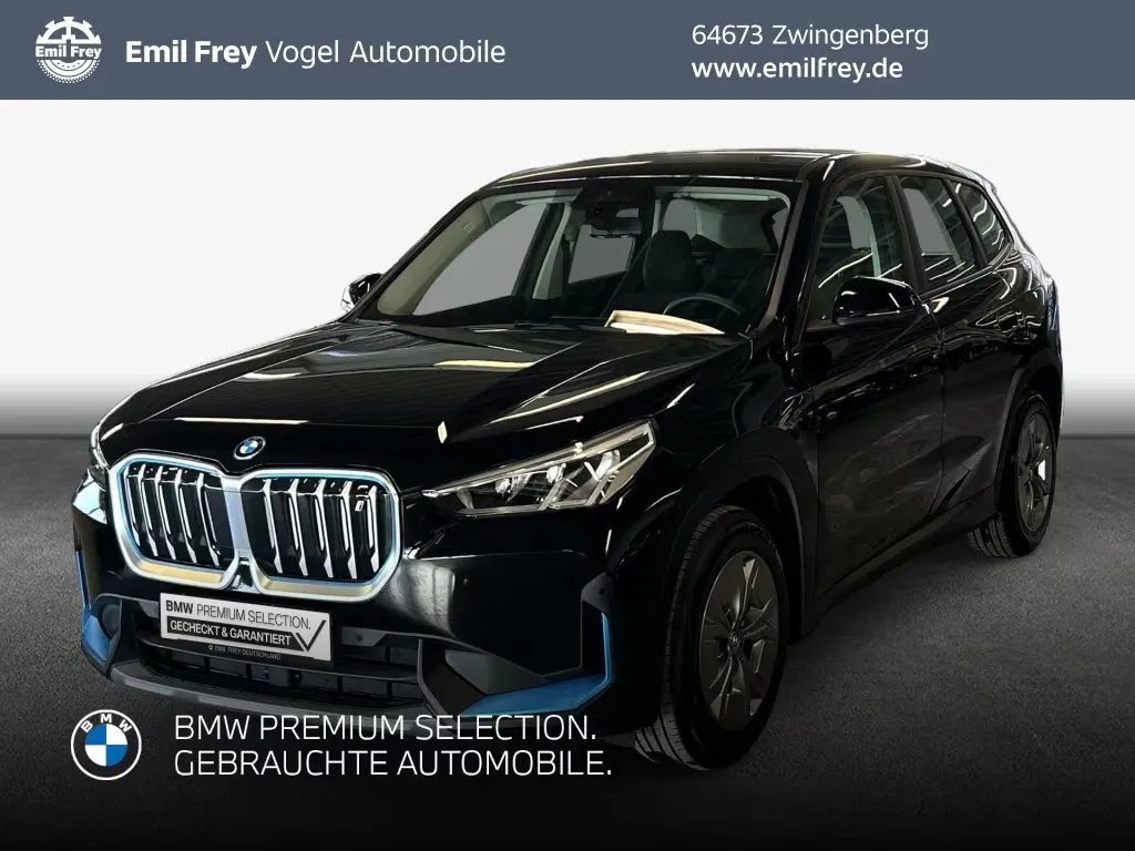 BMW iX1
