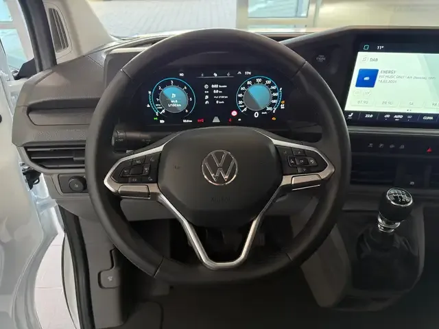 Volkswagen T7 Caravelle