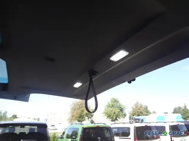 Volkswagen T6.1 Caravelle