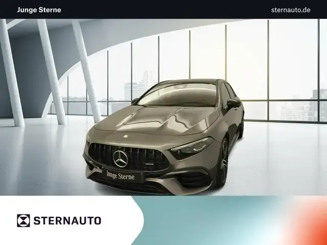 Mercedes-Benz A 45 AMG