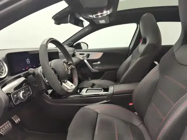 Mercedes-Benz A 45 AMG