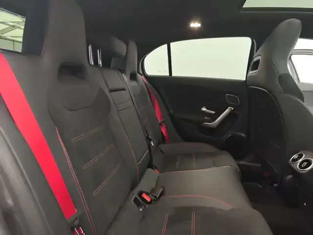Mercedes-Benz A 45 AMG