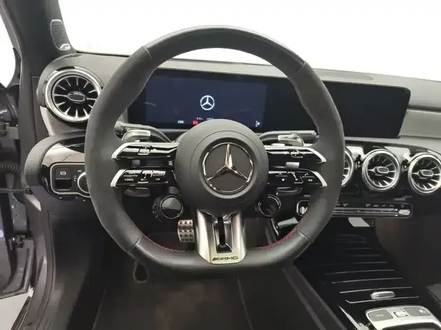 Mercedes-Benz A 45 AMG