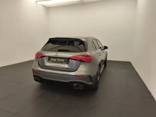Mercedes-Benz A 45 AMG