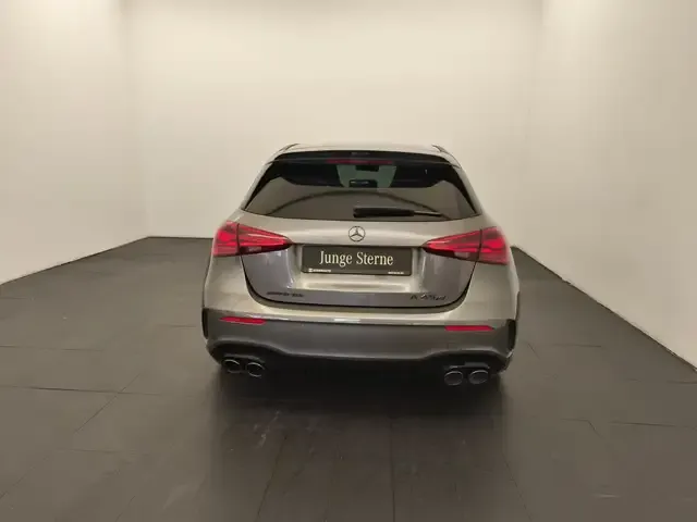 Mercedes-Benz A 45 AMG
